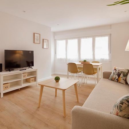 Apartamento Centro-El Carmen Gijon Bagian luar foto