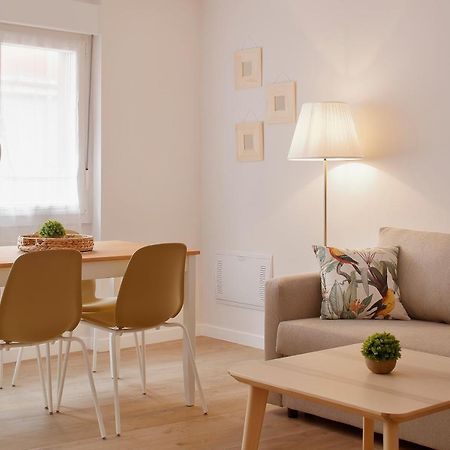 Apartamento Centro-El Carmen Gijon Bagian luar foto