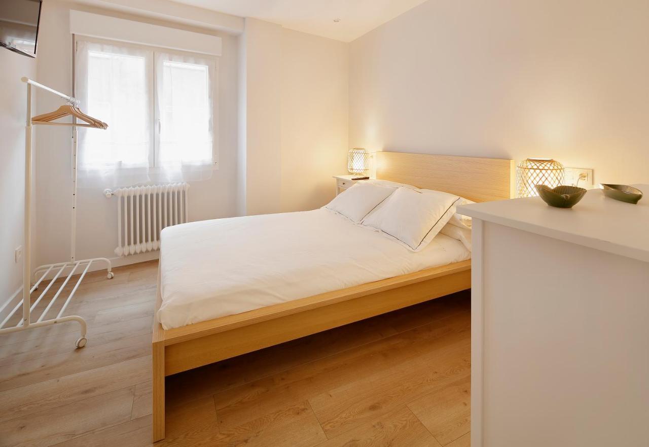 Apartamento Centro-El Carmen Gijon Bagian luar foto