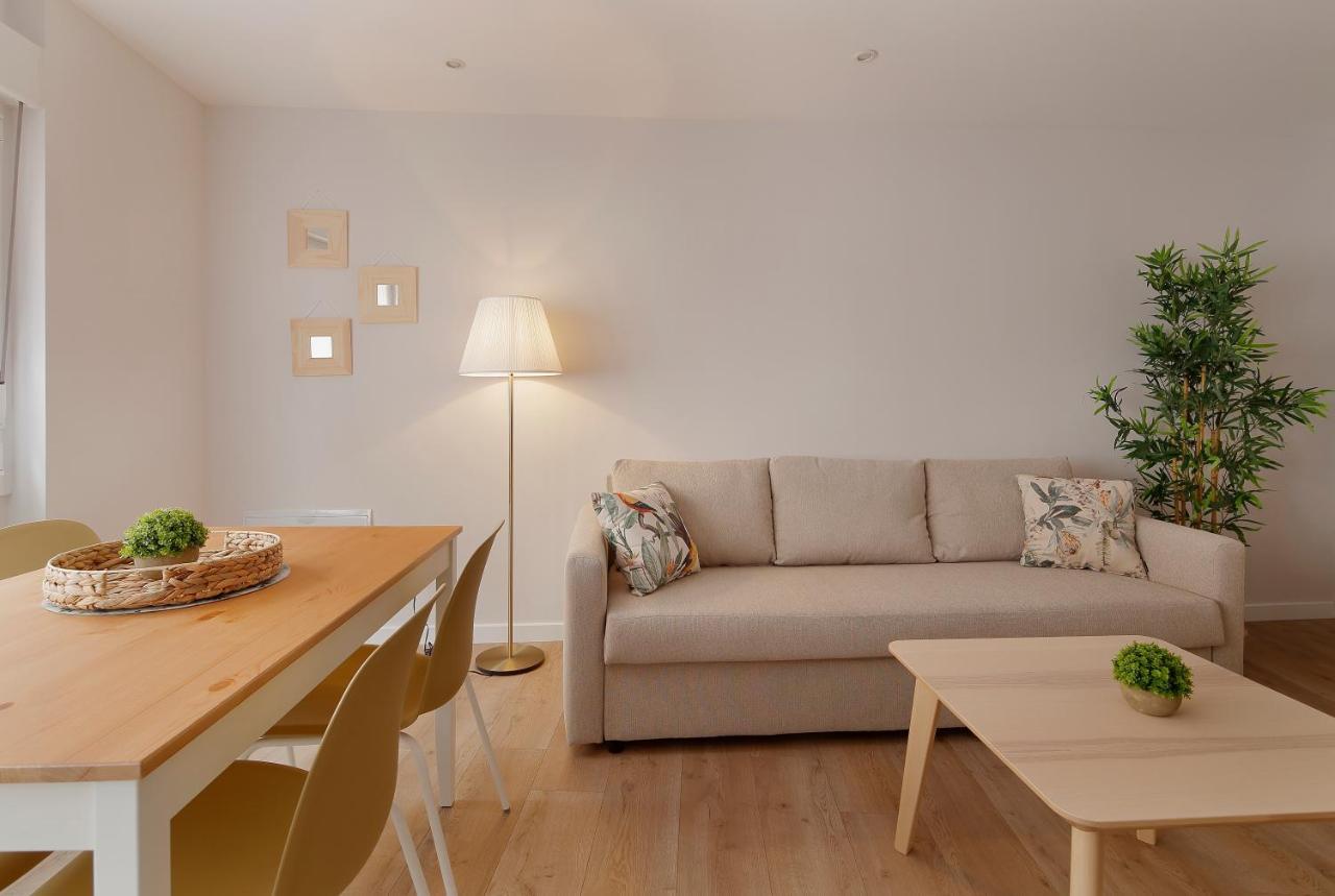 Apartamento Centro-El Carmen Gijon Bagian luar foto