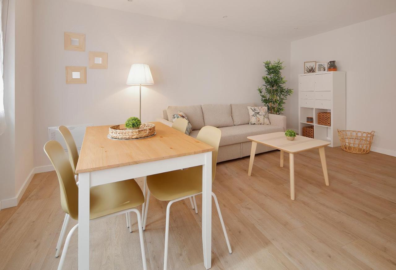 Apartamento Centro-El Carmen Gijon Bagian luar foto