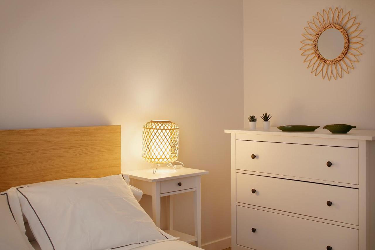 Apartamento Centro-El Carmen Gijon Bagian luar foto